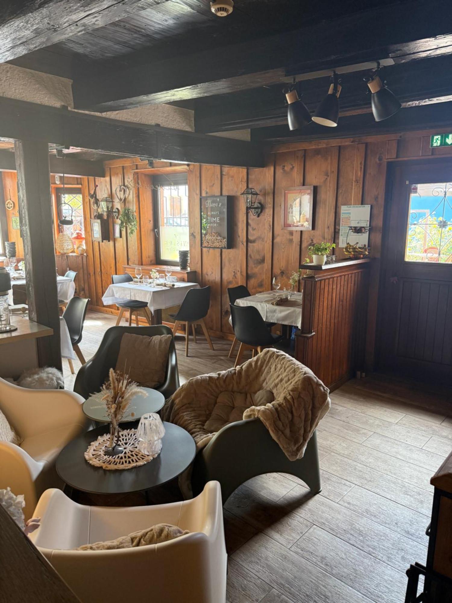 Hotel Wistub Le Passage 圣玛丽欧米讷 外观 照片